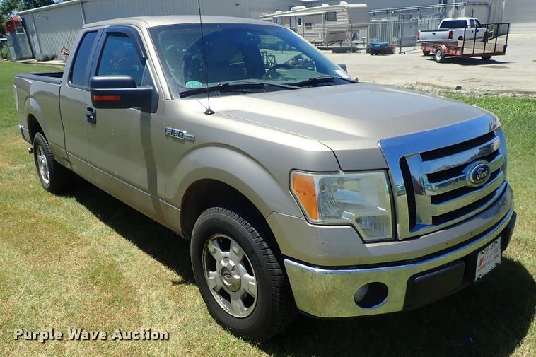 image for item DE5446 2011 Ford F150 SuperCab pickup truck