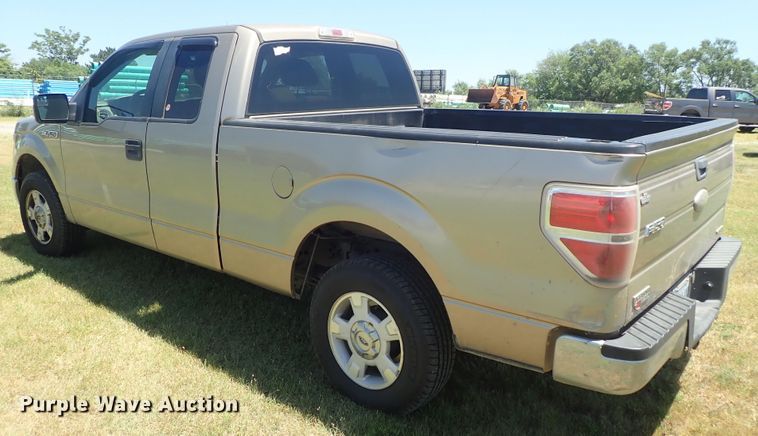 image for item DE5446 2011 Ford F150 SuperCab pickup truck