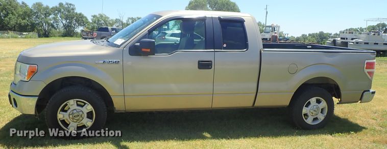 image for item DE5446 2011 Ford F150 SuperCab pickup truck