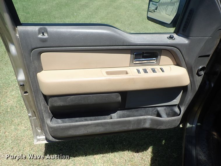 image for item DE5446 2011 Ford F150 SuperCab pickup truck