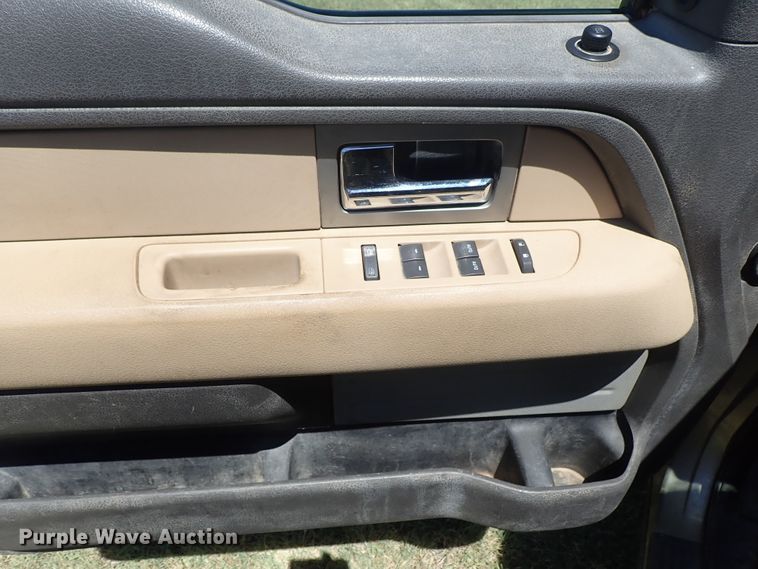 image for item DE5446 2011 Ford F150 SuperCab pickup truck