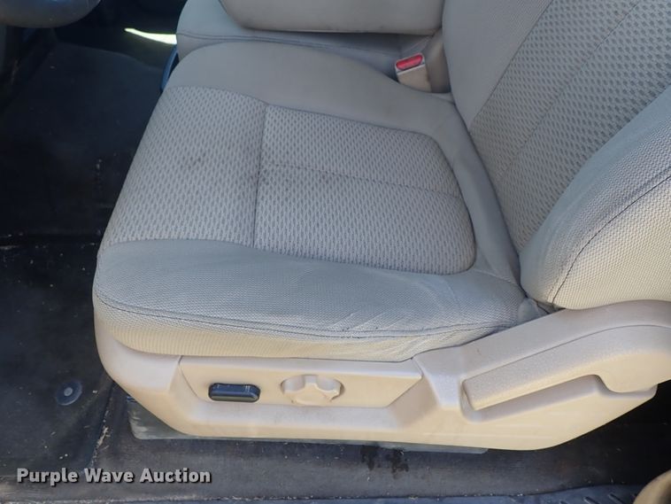 image for item DE5446 2011 Ford F150 SuperCab pickup truck