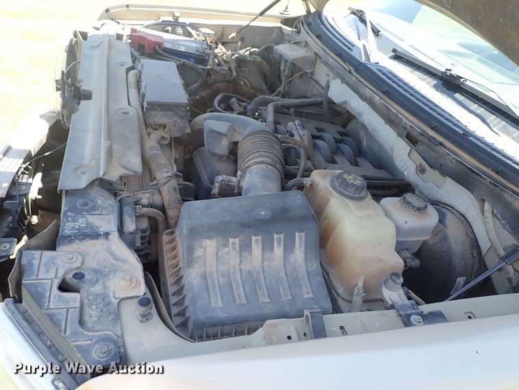 image for item DE5446 2011 Ford F150 SuperCab pickup truck