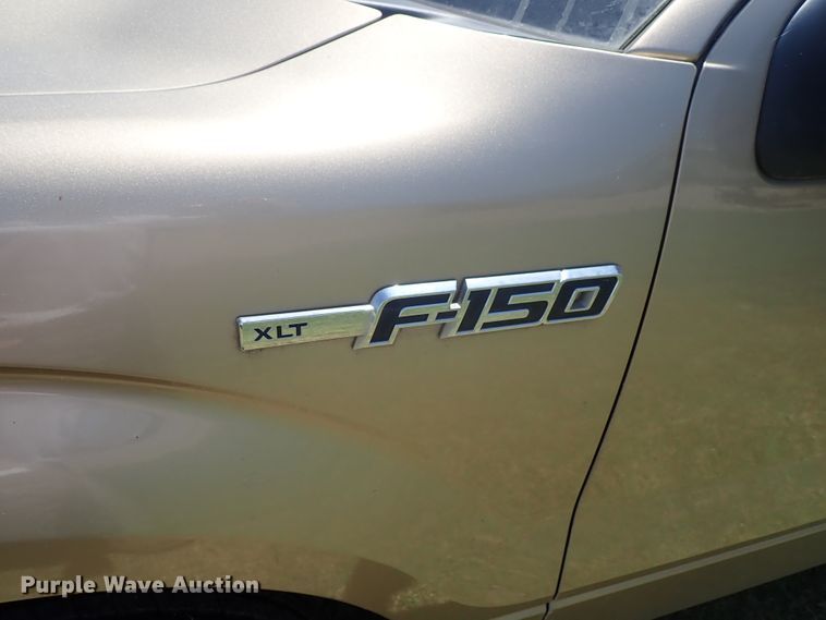 image for item DE5446 2011 Ford F150 SuperCab pickup truck