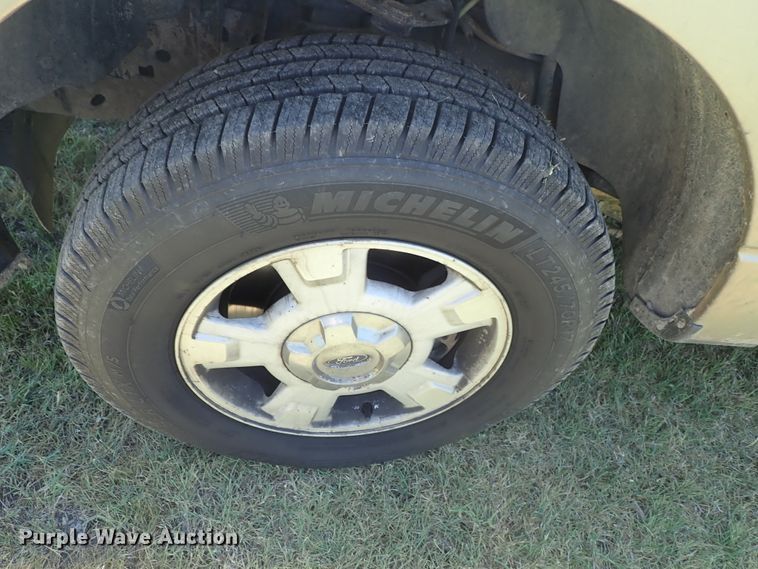 image for item DE5446 2011 Ford F150 SuperCab pickup truck