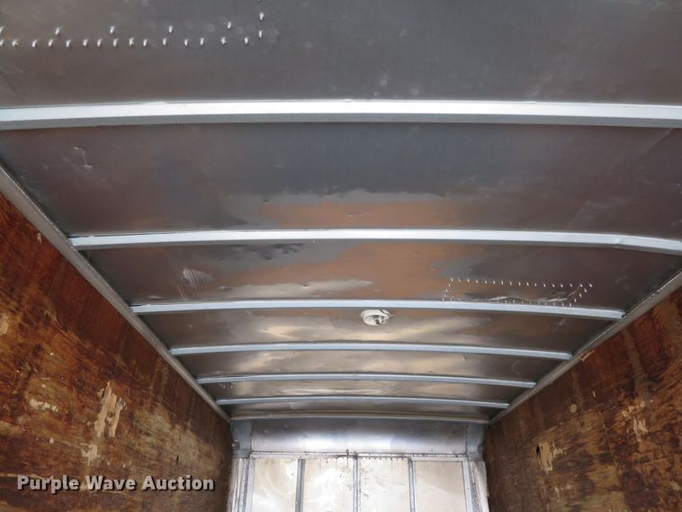 image for item DE8133 2000 International 4700 box truck