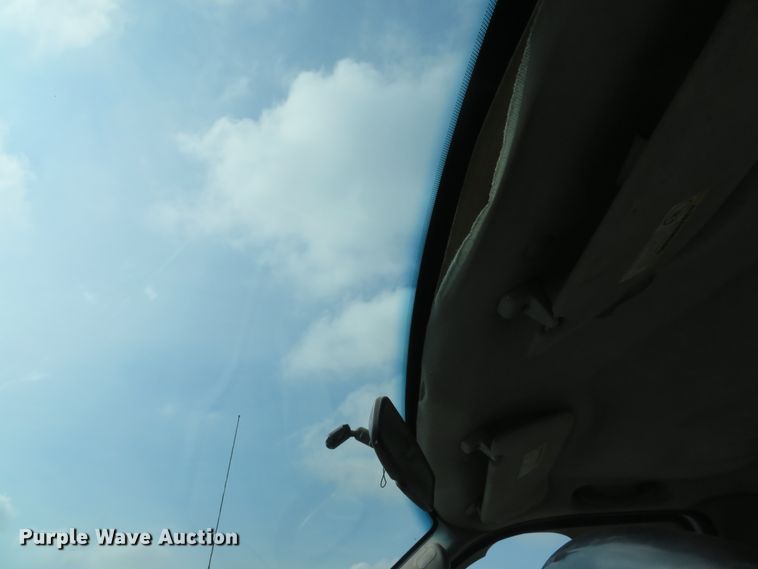 image for item DE8155 2003 Ford F250 Super Duty XL pickup truck