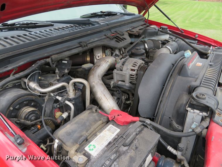 image for item DE8159 2004 Ford F550 Super Duty XL flatbed truck