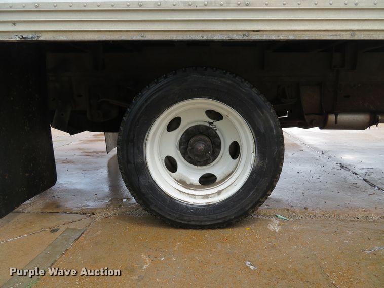 image for item DE8172 1992 Chevrolet C3500HD box truck