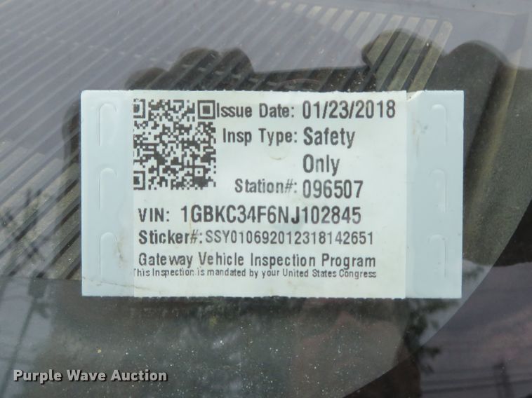 image for item DE8172 1992 Chevrolet C3500HD box truck