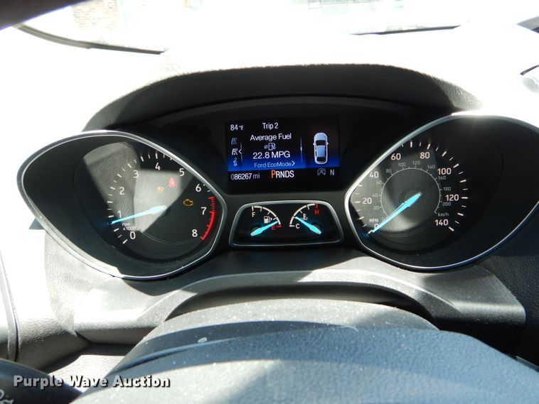 image for item DE8510 2017 Ford Escape SE SUV