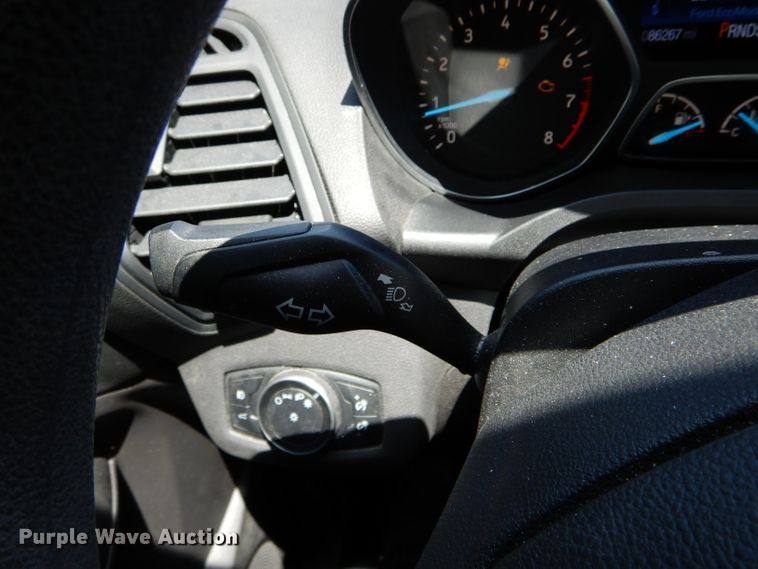 image for item DE8510 2017 Ford Escape SE SUV