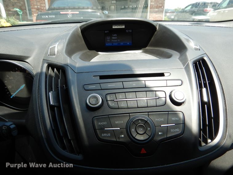 image for item DE8510 2017 Ford Escape SE SUV