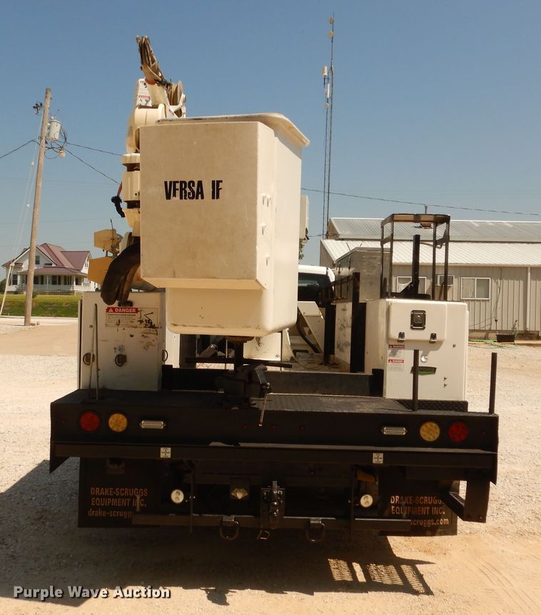 image for item DF6598 2013 Dodge Ram 5500 bucket truck