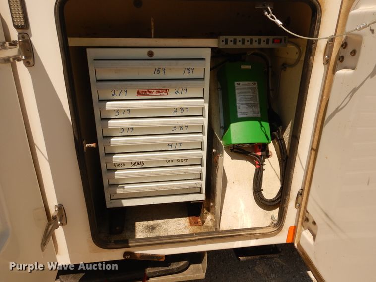 image for item DF6598 2013 Dodge Ram 5500 bucket truck