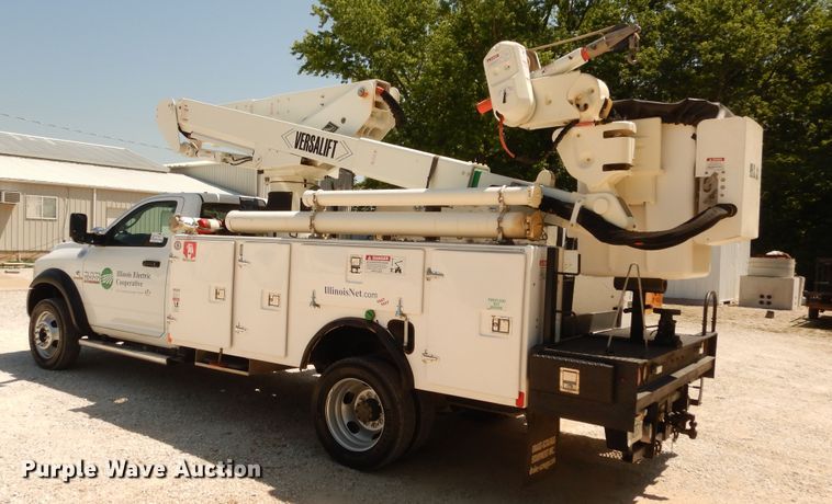 image for item DF6599 2013 Dodge Ram 5500 bucket truck