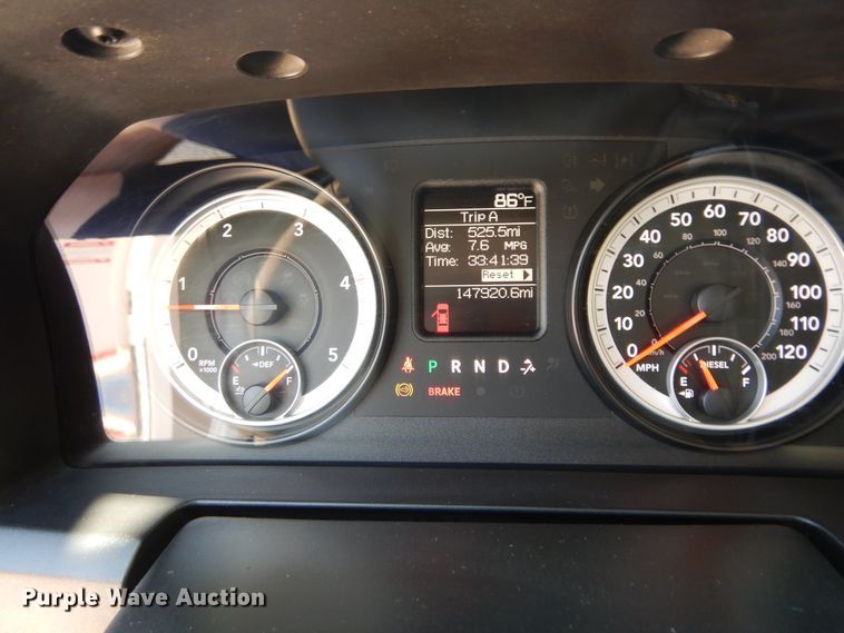 image for item DF6599 2013 Dodge Ram 5500 bucket truck