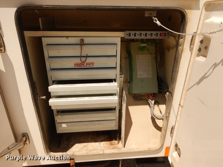 image for item DF6599 2013 Dodge Ram 5500 bucket truck