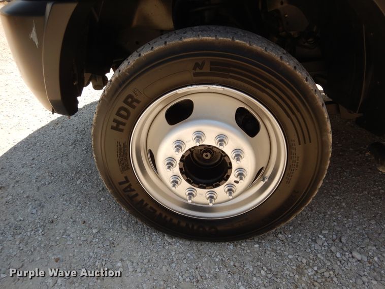 image for item DF6599 2013 Dodge Ram 5500 bucket truck