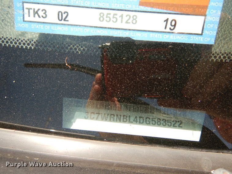 image for item DF6599 2013 Dodge Ram 5500 bucket truck