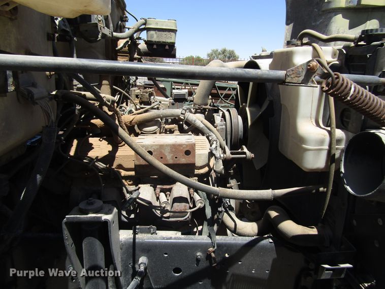 image for item DG1263 1997 GMC C5500 truck cab and chassis