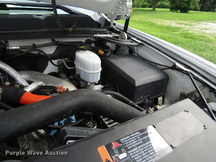 image for item DG1309 2011 Chevrolet Silverado 3500HD Crew Cab utility bed pickup truck