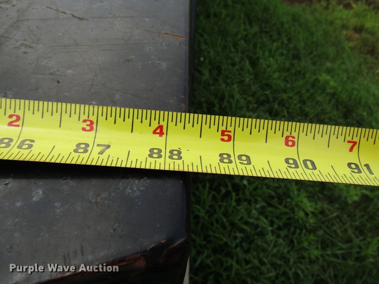 image for item DG1309 2011 Chevrolet Silverado 3500HD Crew Cab utility bed pickup truck