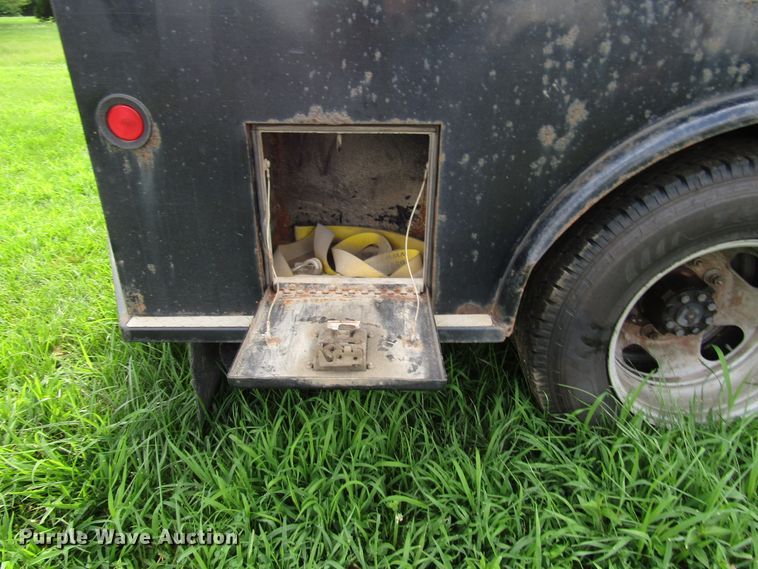 image for item DG1309 2011 Chevrolet Silverado 3500HD Crew Cab utility bed pickup truck