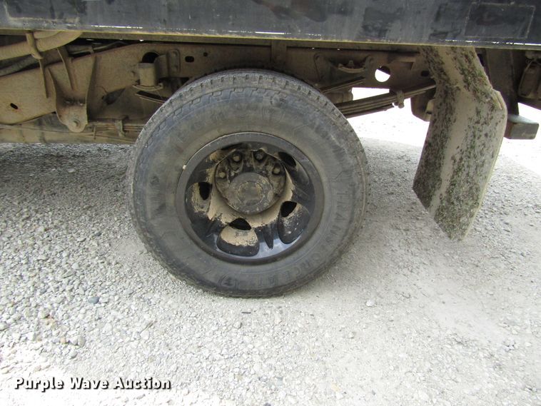 image for item DG1310 2011 Chevrolet Silverado 3500HD Crew Cab flatbed pickup truck