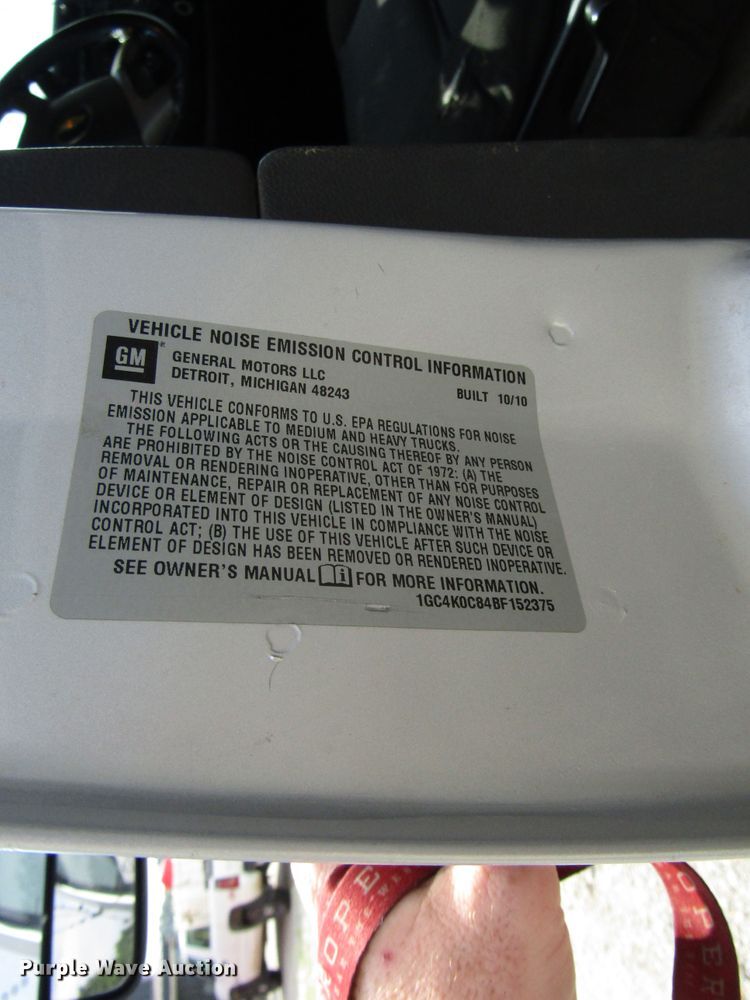 image for item DG1310 2011 Chevrolet Silverado 3500HD Crew Cab flatbed pickup truck