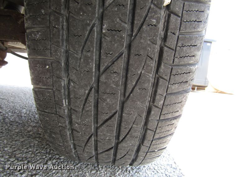 image for item DG1312 2002 Chevrolet Silverado 1500 pickup truck