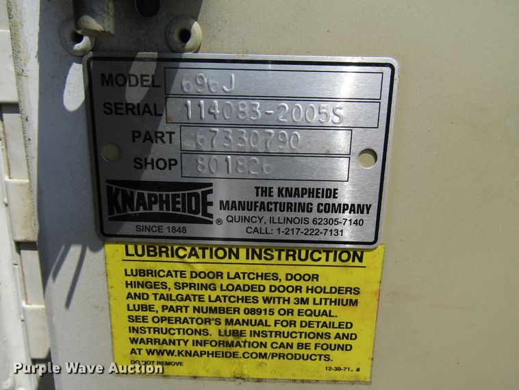 image for item DG1315 2005 Ford F250 Super Duty utility bed pickup truck