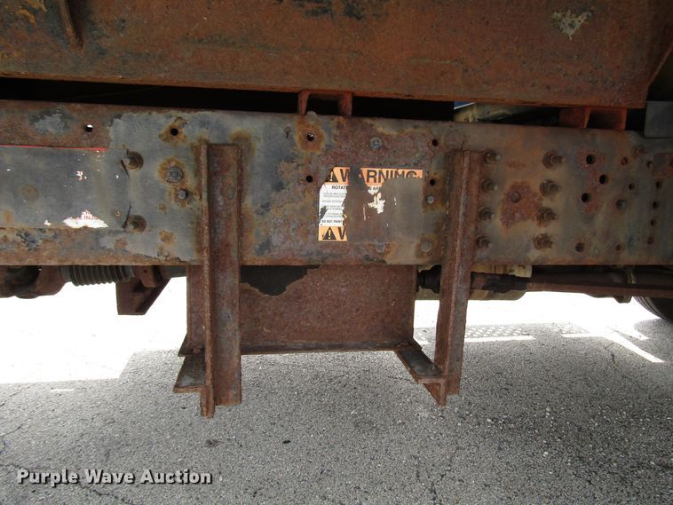 image for item DG1320 2003 GMC C7500 flat dump bed truck