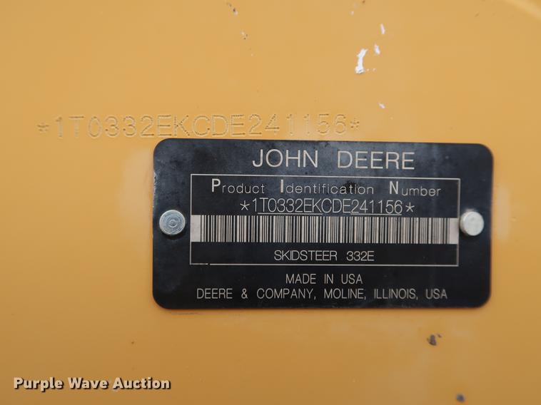 image for item DG4007 2013 John Deere 332E skid steer