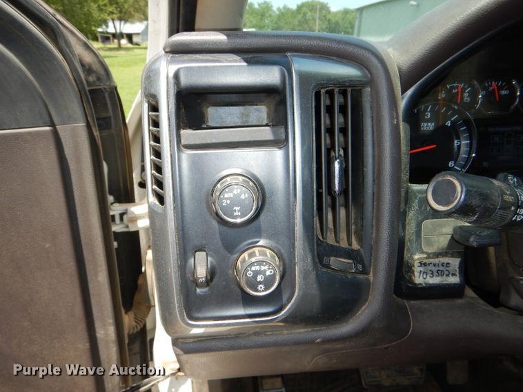 image for item DG4783 2014 Chevrolet Silverado 1500 Crew Cab pickup truck