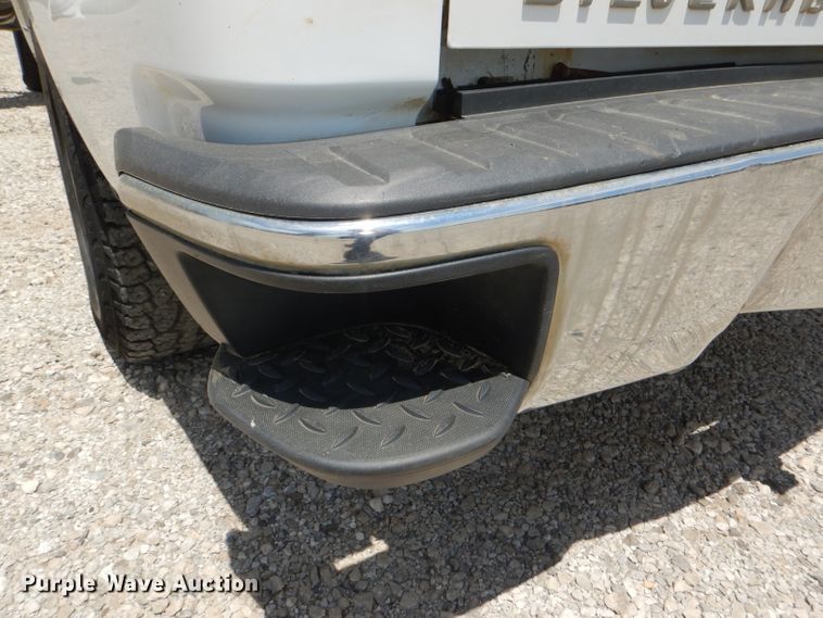 image for item DG4783 2014 Chevrolet Silverado 1500 Crew Cab pickup truck