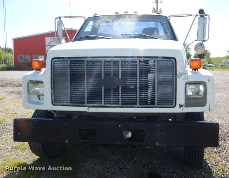 image for item DG4793 1996 Chevrolet Kodiak C6500 truck cab and chassis