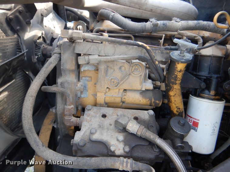 image for item DG4793 1996 Chevrolet Kodiak C6500 truck cab and chassis