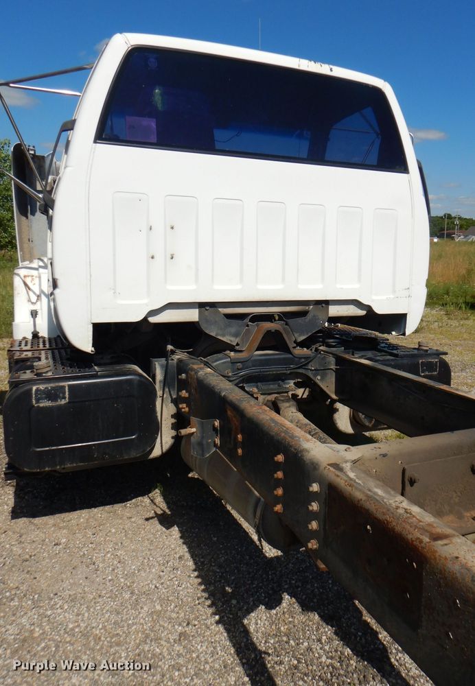 image for item DG4793 1996 Chevrolet Kodiak C6500 truck cab and chassis