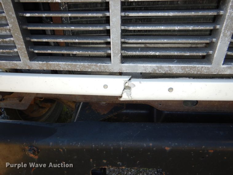 image for item DG4793 1996 Chevrolet Kodiak C6500 truck cab and chassis