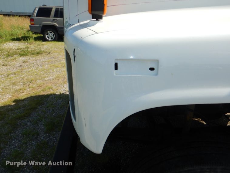 image for item DG4793 1996 Chevrolet Kodiak C6500 truck cab and chassis