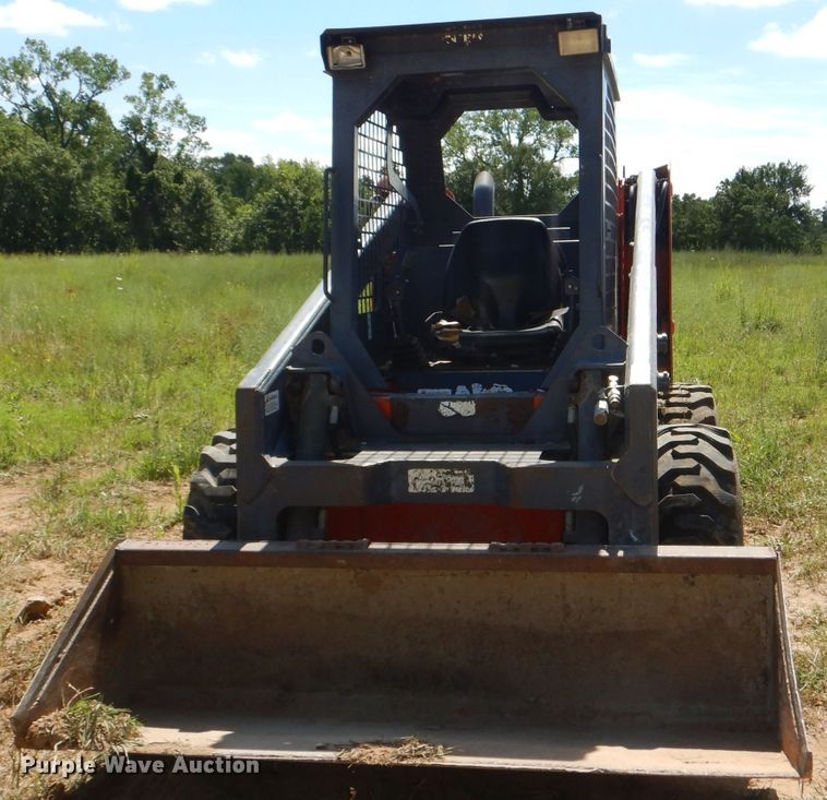 image for item DG4806 2002 Thomas ProTough 2200 skid steer