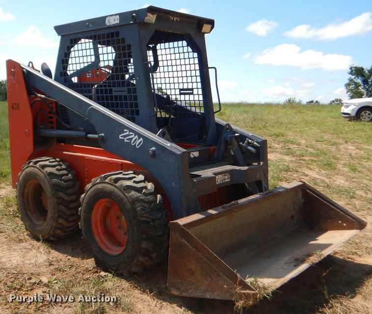 image for item DG4806 2002 Thomas ProTough 2200 skid steer