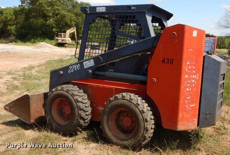 image for item DG4806 2002 Thomas ProTough 2200 skid steer