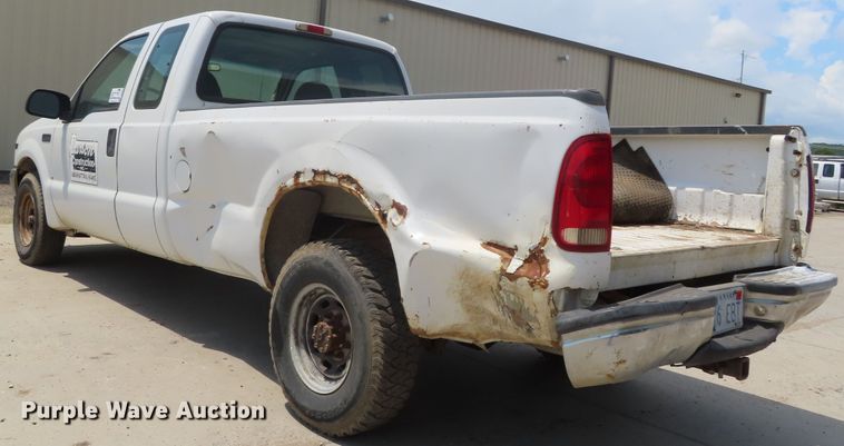 image for item DH0256 1999 Ford F250 Super Duty SuperCab pickup truck