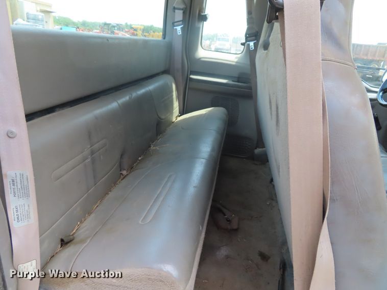 image for item DH0256 1999 Ford F250 Super Duty SuperCab pickup truck