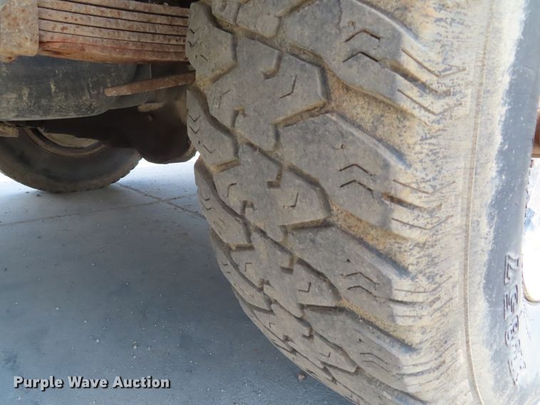 image for item DH0256 1999 Ford F250 Super Duty SuperCab pickup truck