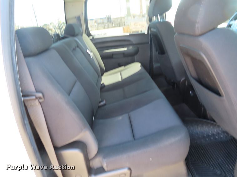 image for item DH0272 2012 Chevrolet Silverado 1500 Crew Cab pickup truck