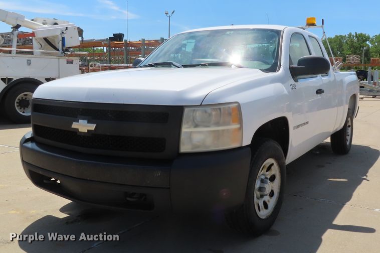 image for item DH0274 2007 Chevrolet Silverado 1500 Ext. Cab pickup truck