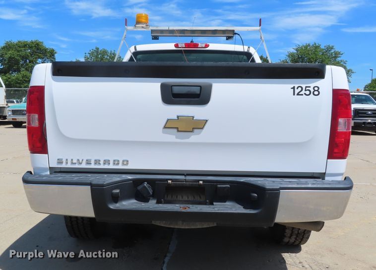 image for item DH0274 2007 Chevrolet Silverado 1500 Ext. Cab pickup truck